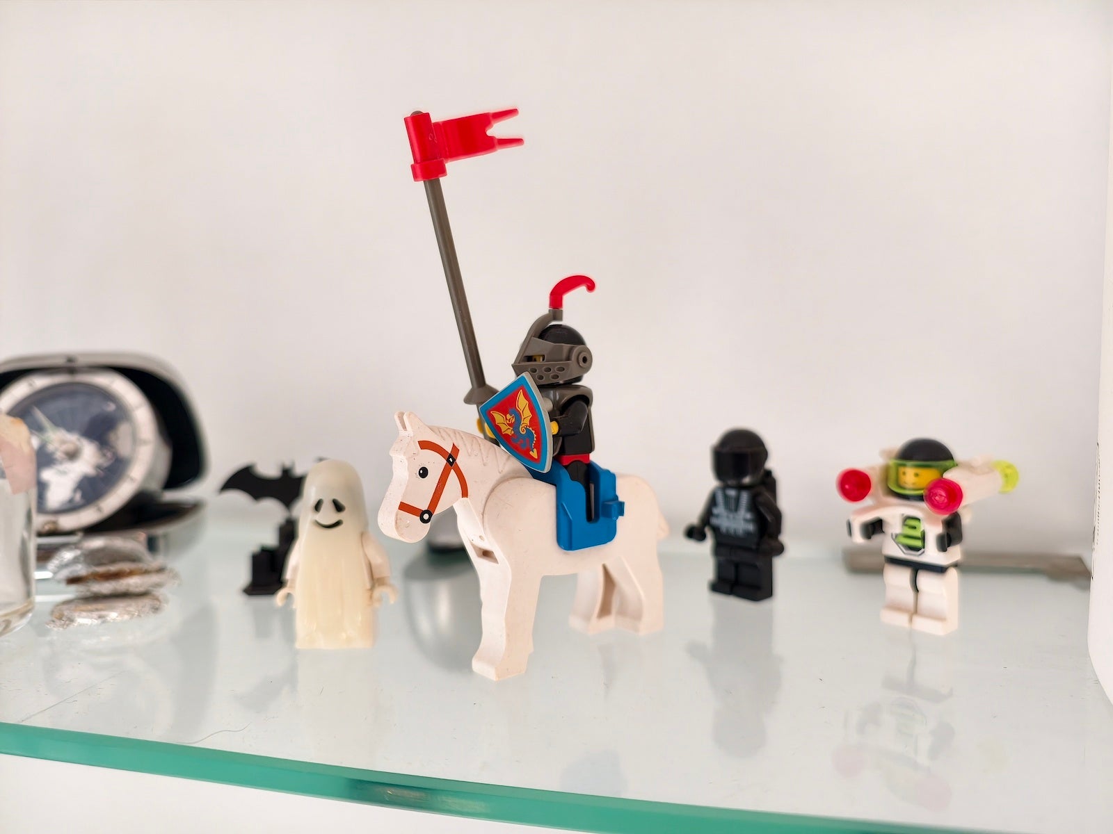 Vivo X300 Pro против Galaxy S25 Ultra: битва камер картинка Vivo X300 Pro против Galaxy S25 Ultra