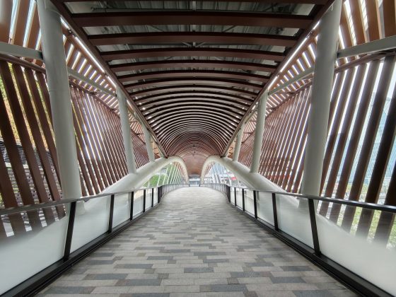 Обзор Vivo X300 Pro: флагман в области камер