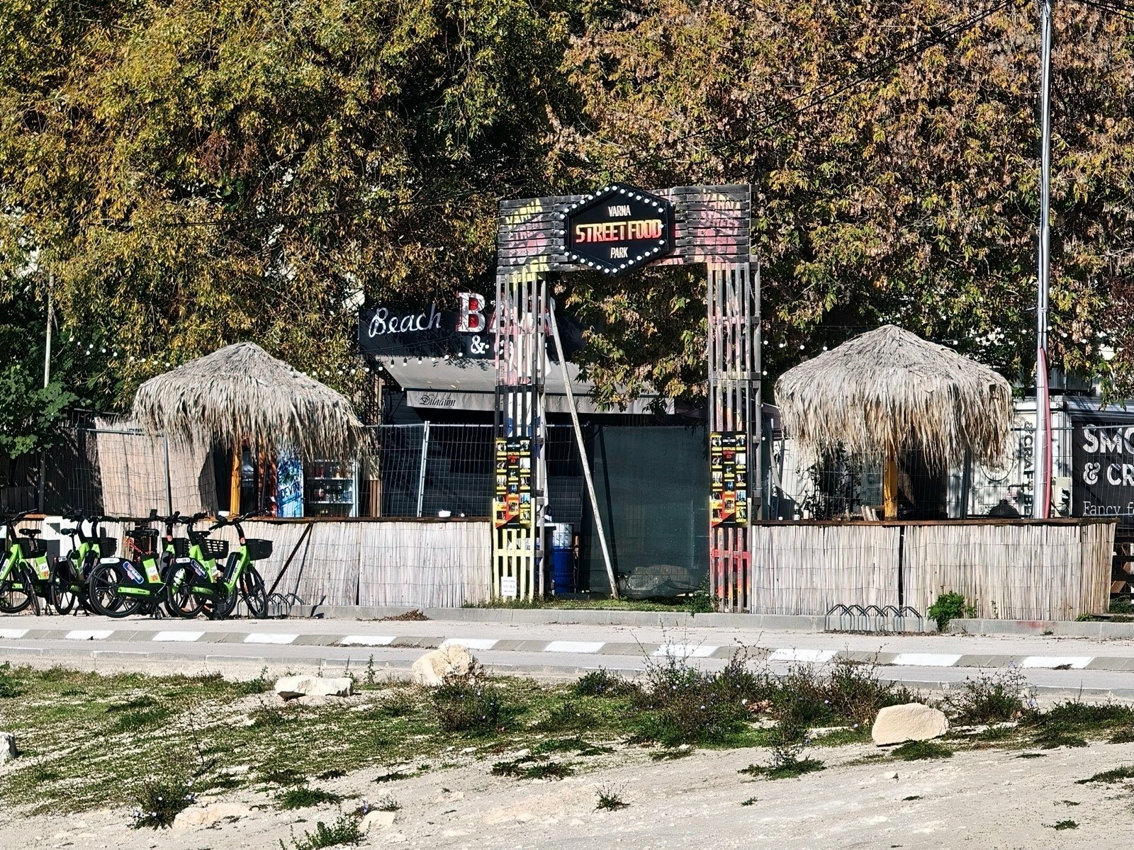 Сравнение камер Oppo Find X9 Pro и Galaxy S25 Ultra: чьи фотографии лучше? картинка Сравнение камер Oppo Find X9 Pro и Galaxy S25 Ultra: чья лучше?