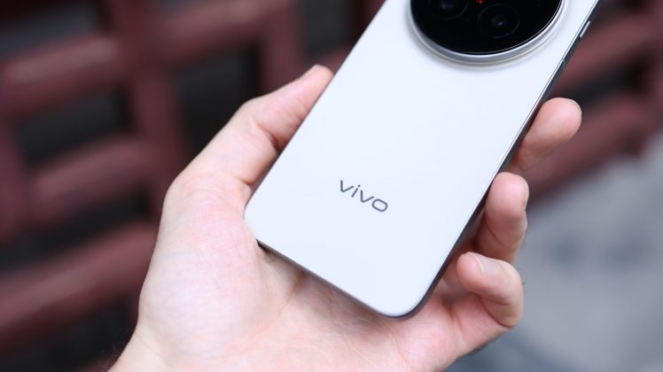 Vivo X300 Pro: флагман для настоящих фотографов