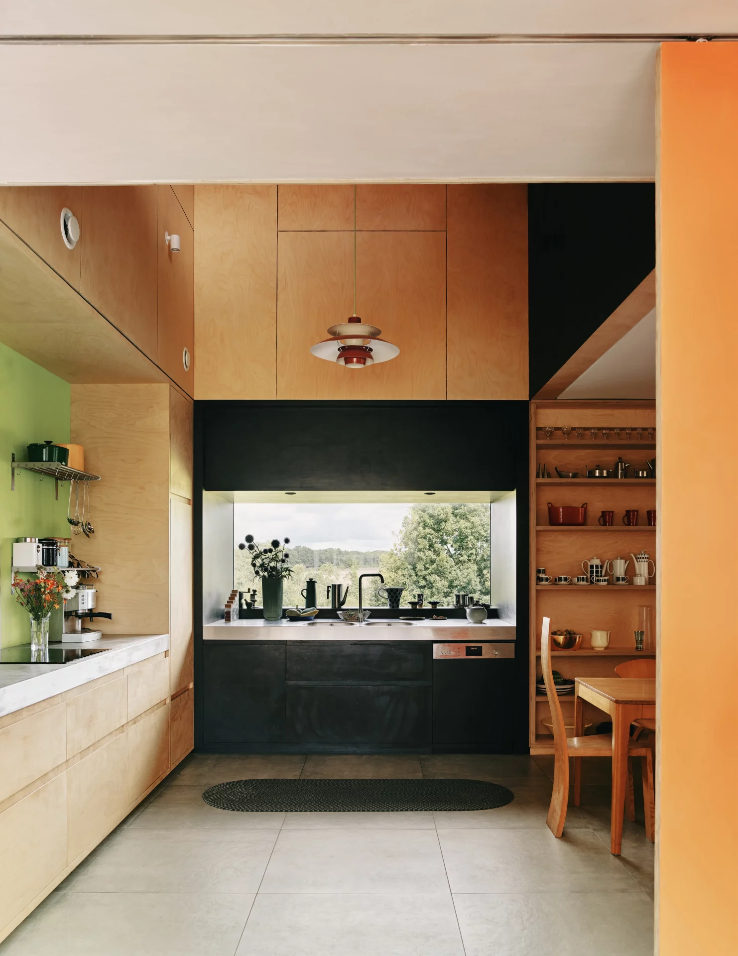 33 идеи современных кухонь, которые не захочется прятать за закрытыми дверями картинка 33 идеи современных кухонь, которые не захочется прятать за закрытыми дверями