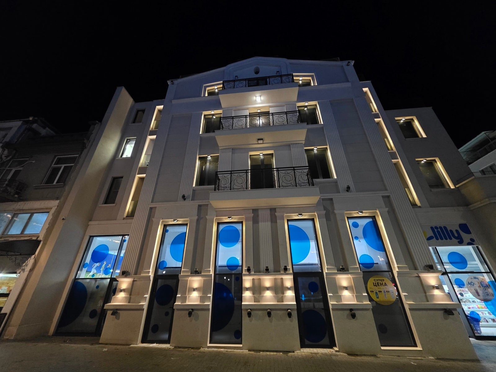 Сравнение камер Oppo Find X9 Pro и Galaxy S25 Ultra: чьи фотографии лучше? картинка Сравнение камер Oppo Find X9 Pro и Galaxy S25 Ultra: чья лучше?