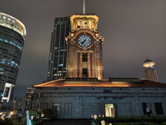 Обзор Vivo X300 Pro: флагман в области камер