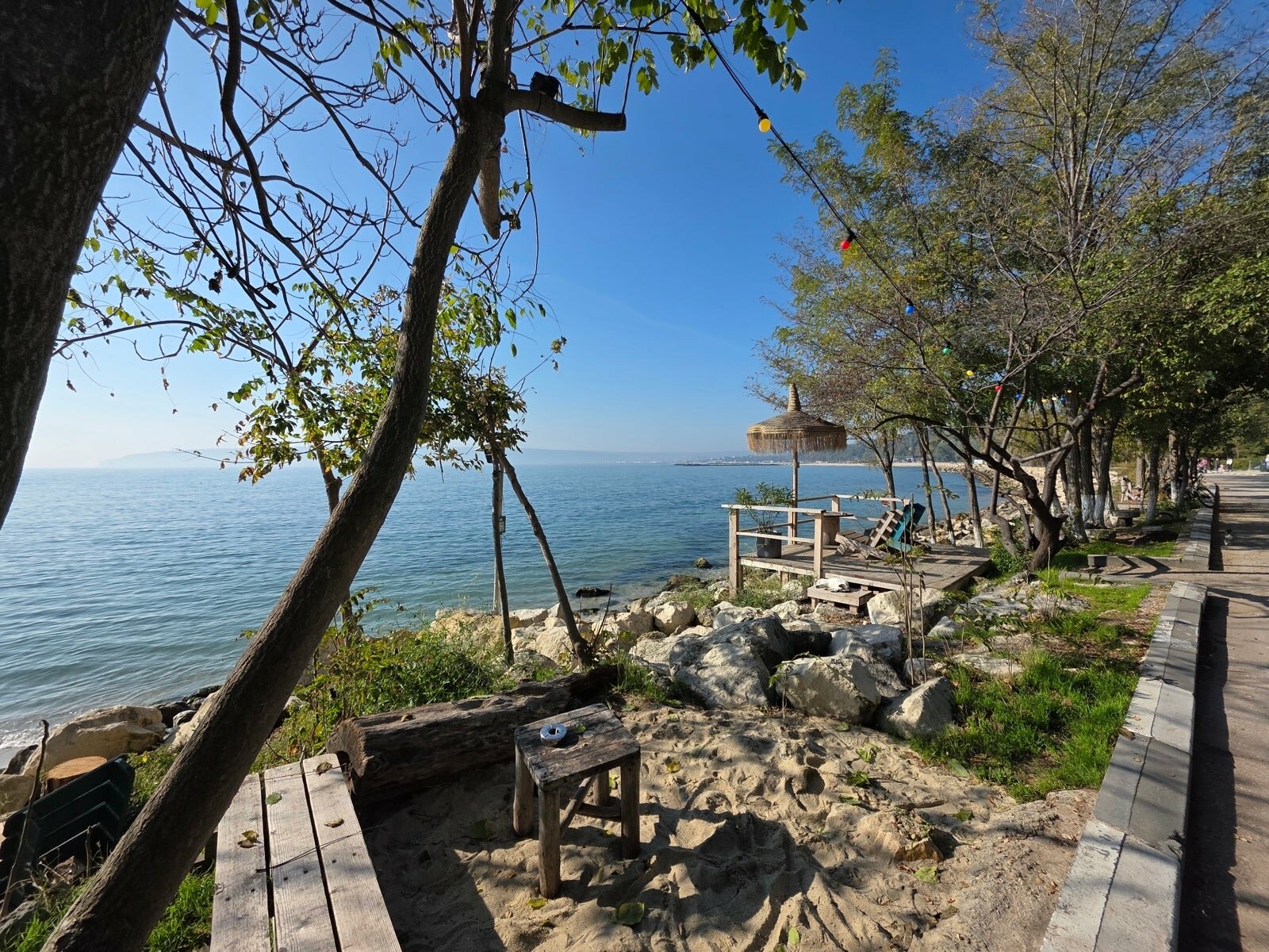 Сравнение камер Oppo Find X9 Pro и Galaxy S25 Ultra: чьи фотографии лучше? картинка Сравнение камер Oppo Find X9 Pro и Galaxy S25 Ultra: чья лучше?