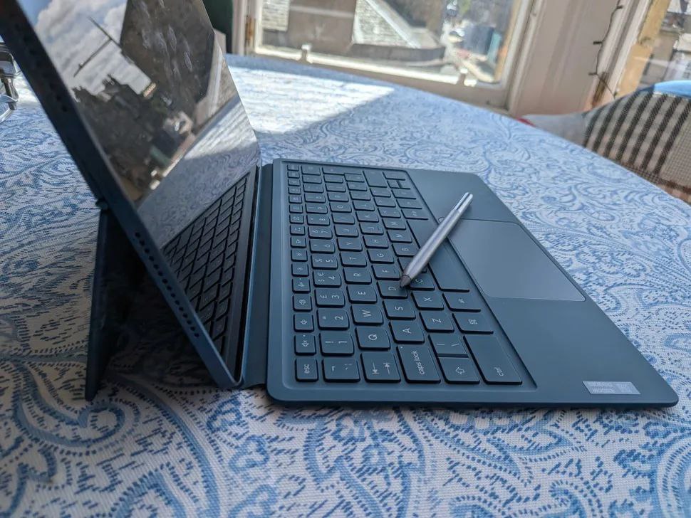 Lenovo Yoga Tab Plus