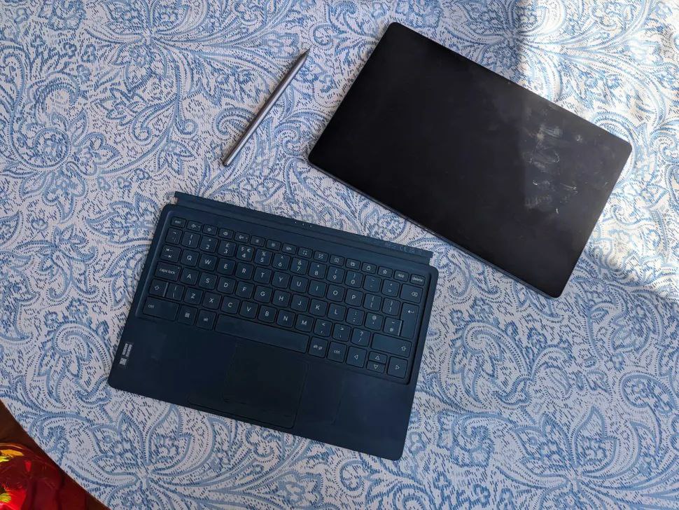 Lenovo Yoga Tab Plus