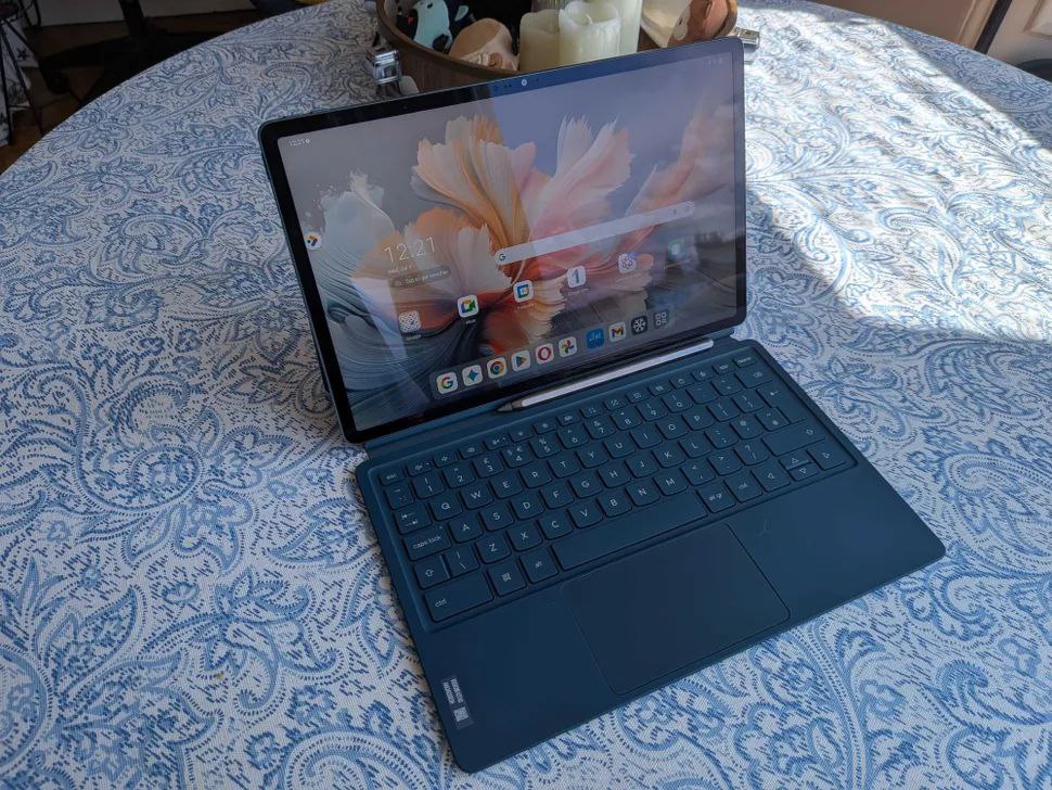 Lenovo Yoga Tab Plus