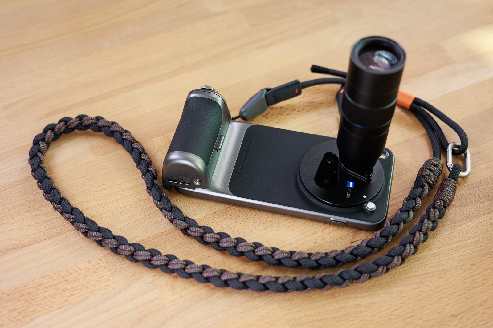 Обзор Vivo X300 Pro: флагман в области камер