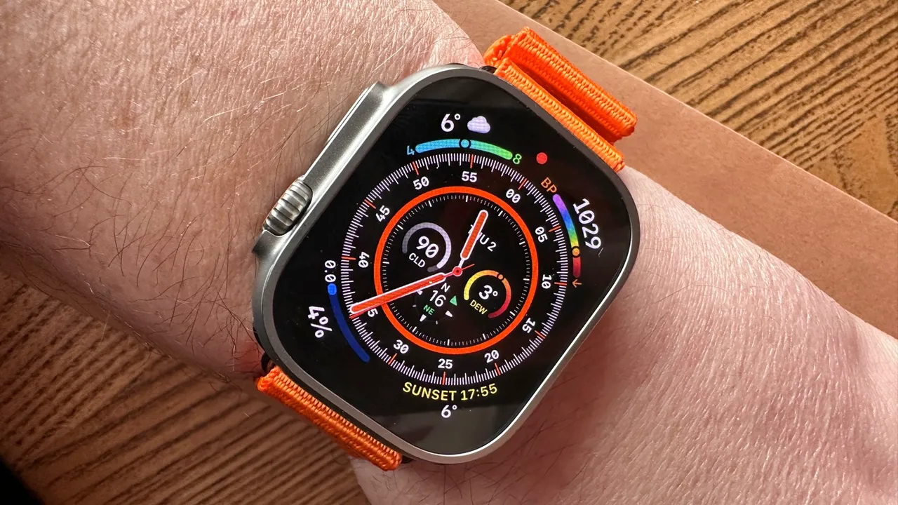 Zulu Alpha Apple Straps-6