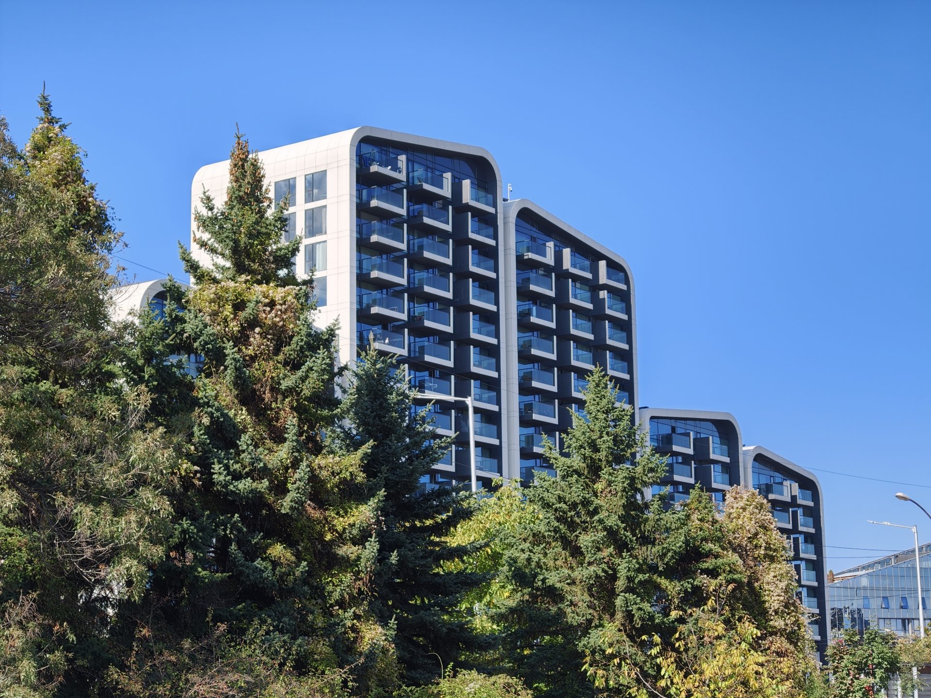 Обзор Oppo Find X9 Pro: камерофон высокого класса картинка Oppo Find X9 Pro