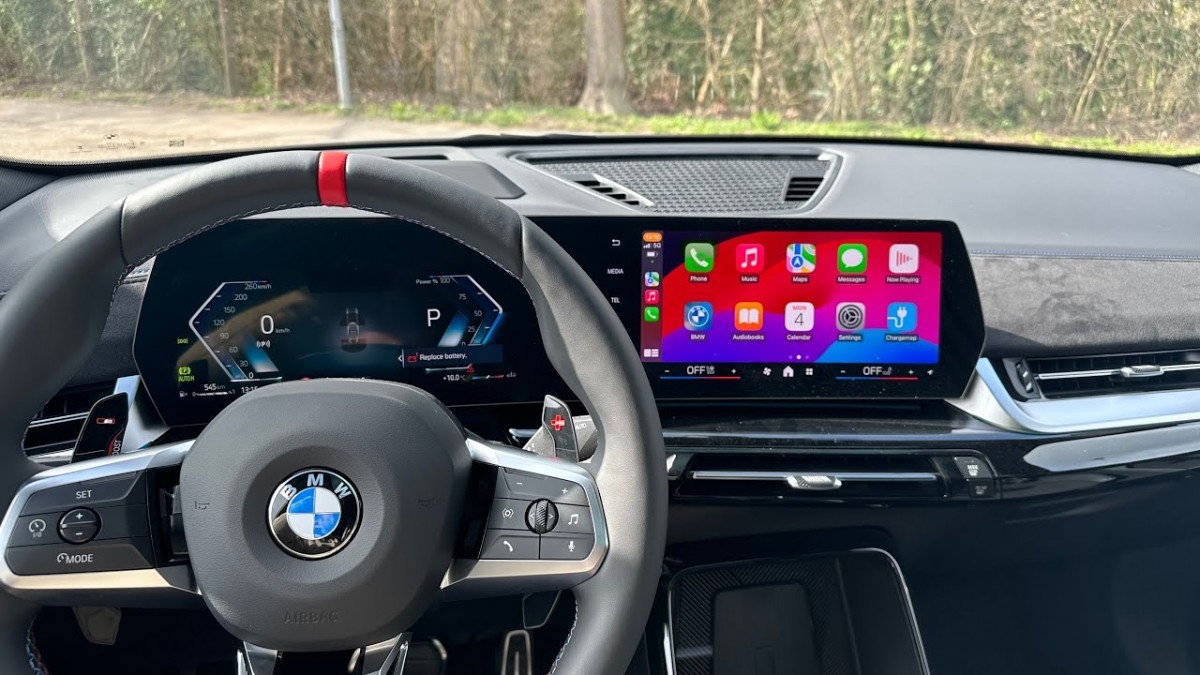 Android Auto — Google добавил функции Pixel в авто