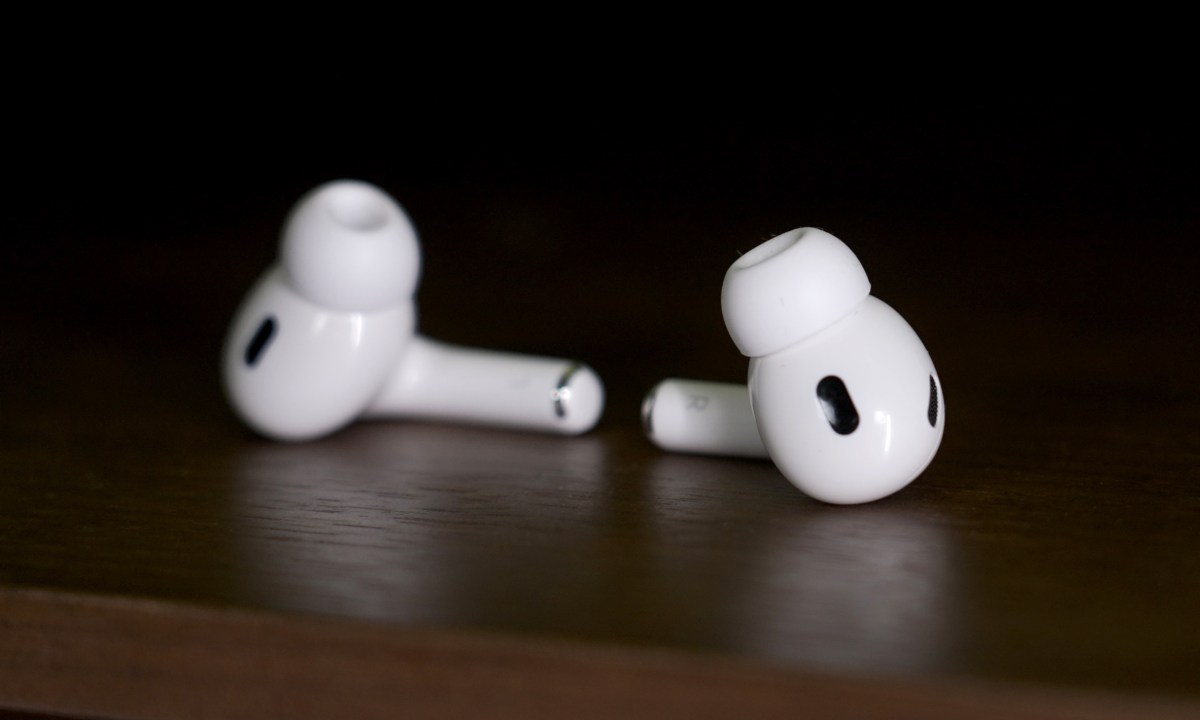 Одноразовые наушники? Чем опасна поломка AirPods Pro 3