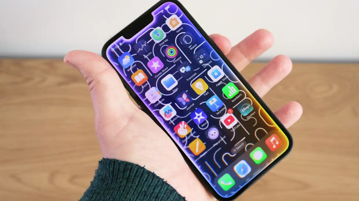 iPhone 17e: идеальный смартфон или провальный эксперимент?