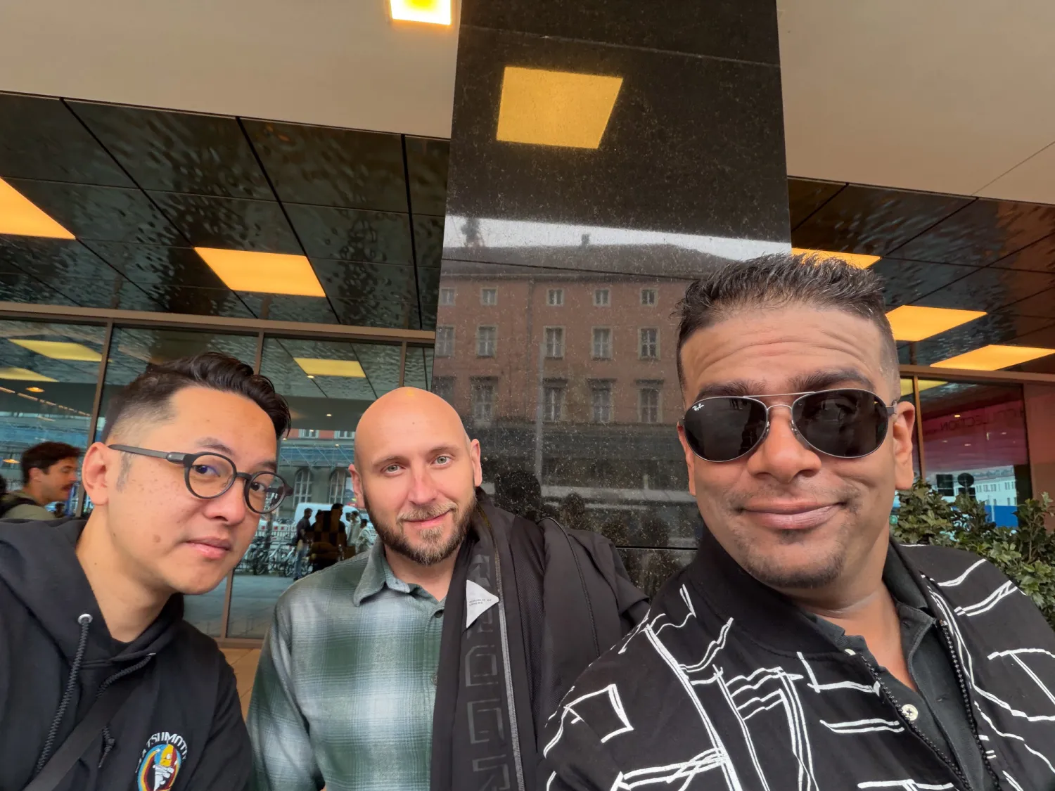 Обзор Apple iPhone 17: лучший iPhone для большинства людей картинка Обзор Apple iPhone 17: лучший iPhone для большинства людей фото