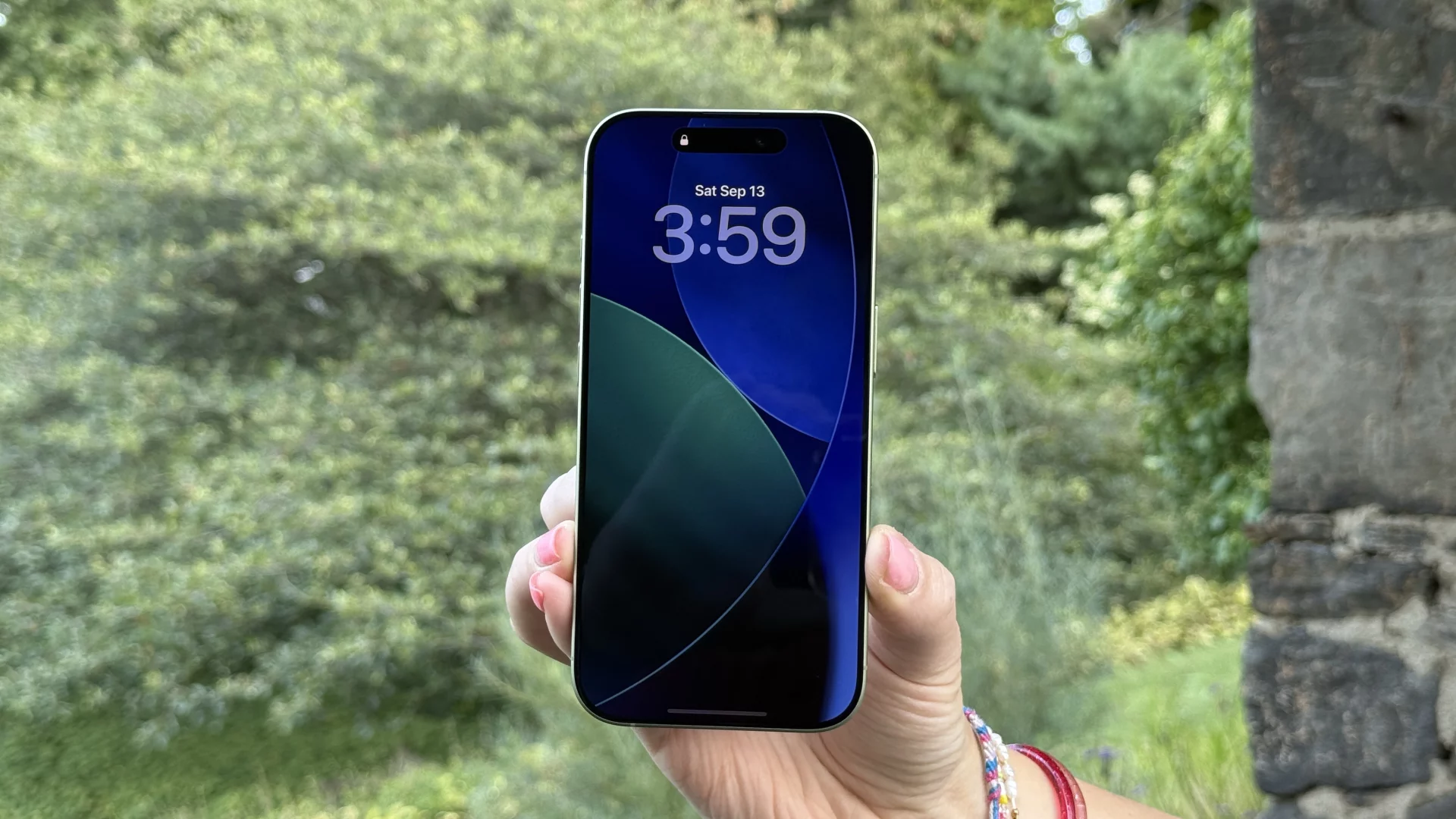 492301Apple изменила способ выключения будильника в iOS 26.1 — теперь придётся просыпаться по-настоящему