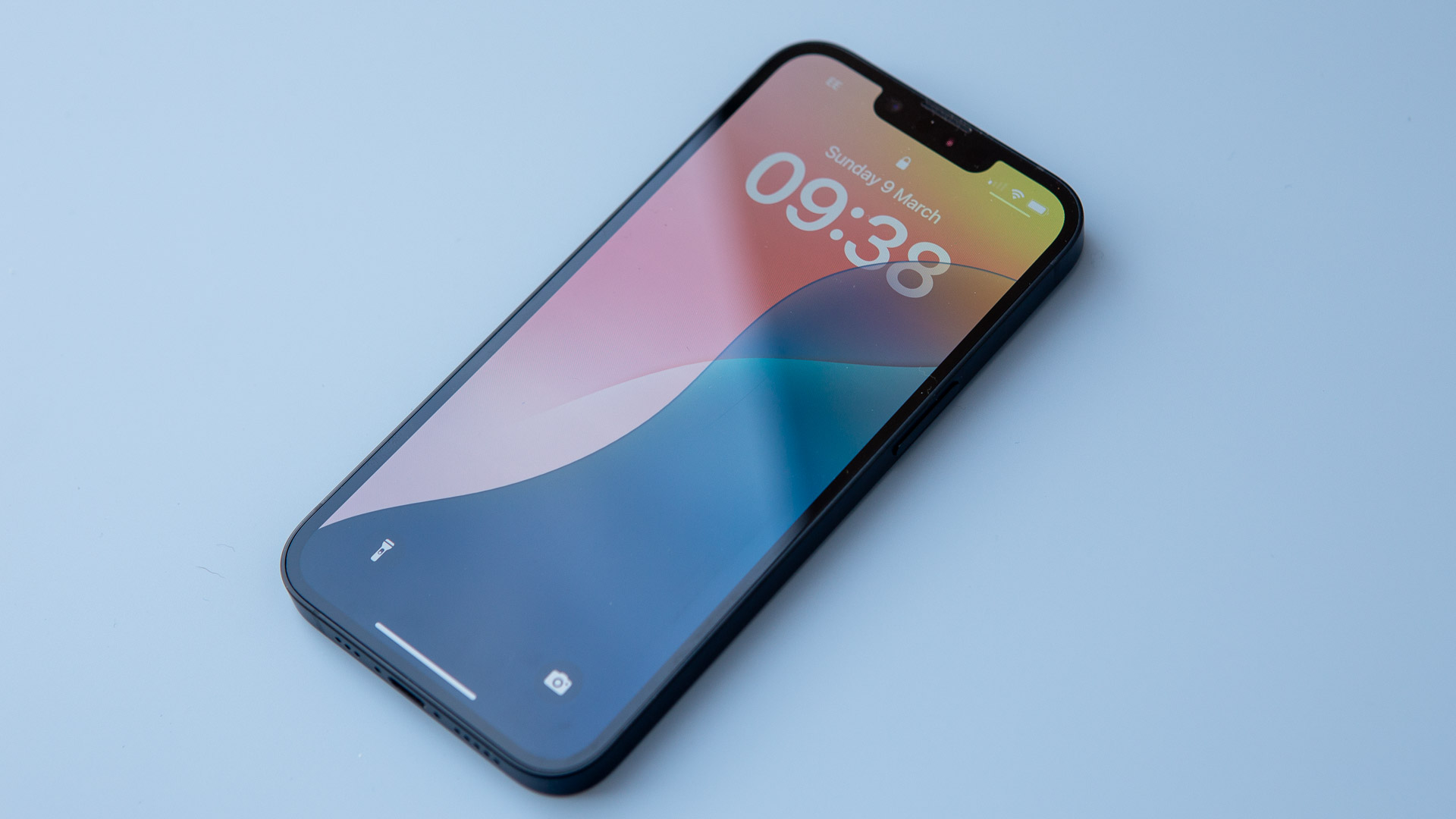 Apple усложняет выбор: самый дешевый iPhone 17e получит Dynamic Island картинка Apple усложняет выбор: самый дешевый iPhone 17e получит Dynamic Island