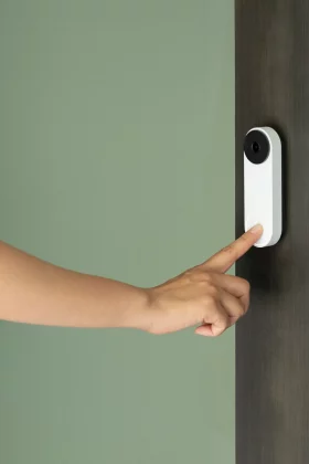 Атака Google на умный дом: Gemini теперь повсюду — от премиум-камер Nest до бюджетных устройств Walmart