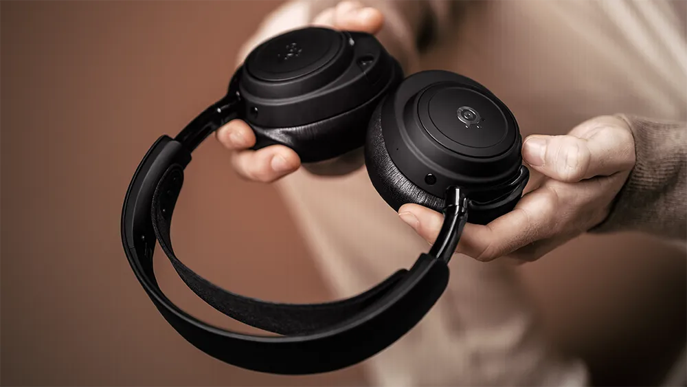 Beats Powerbeats Fit — новое слово в наушниках для бега