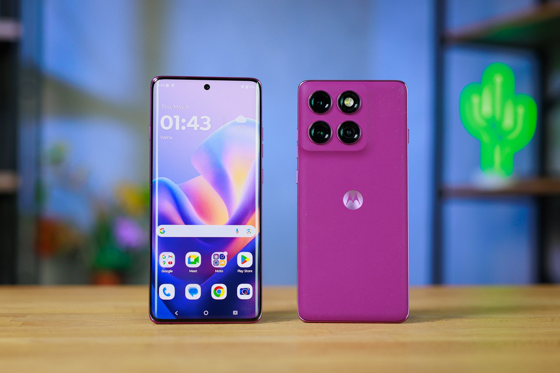 Тонкий намек: Motorola представляет ультратонкий смартфон на октябрь