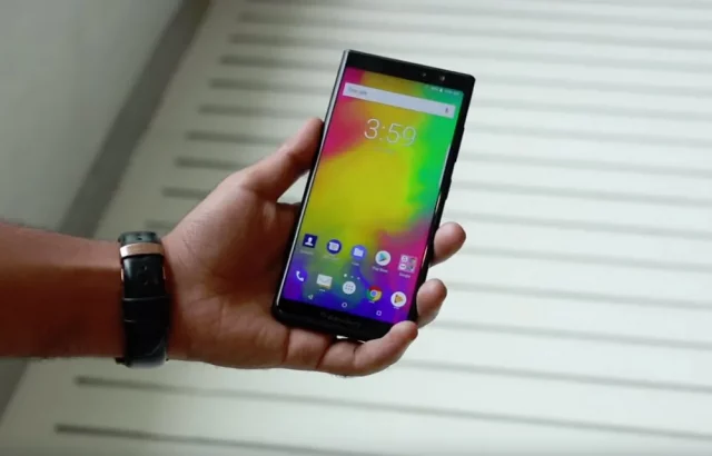 Обзор BlackBerry Evolve X