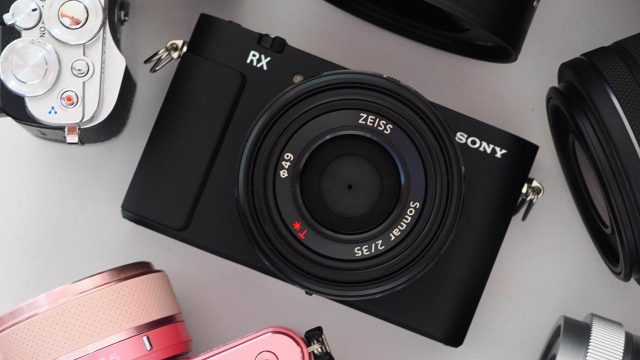 Идеальный компакт: Sony задумалась о камере с APS-C сенсором