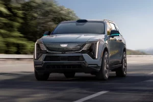 День сурка от General Motors: компания снова обещает автопилот, который позволит не смотреть на дорогу