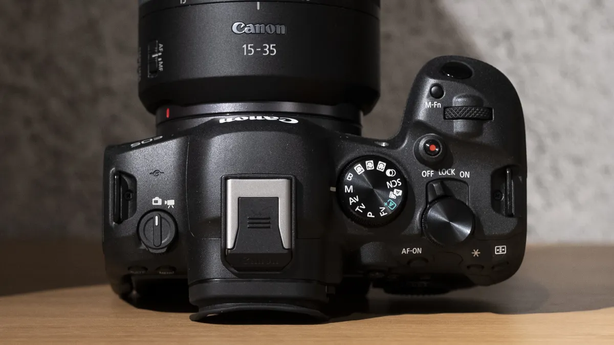 Sony и Nikon, трепещите. Секретное оружие Canon R6 III раскрыто картинка Canon EOS R6 III