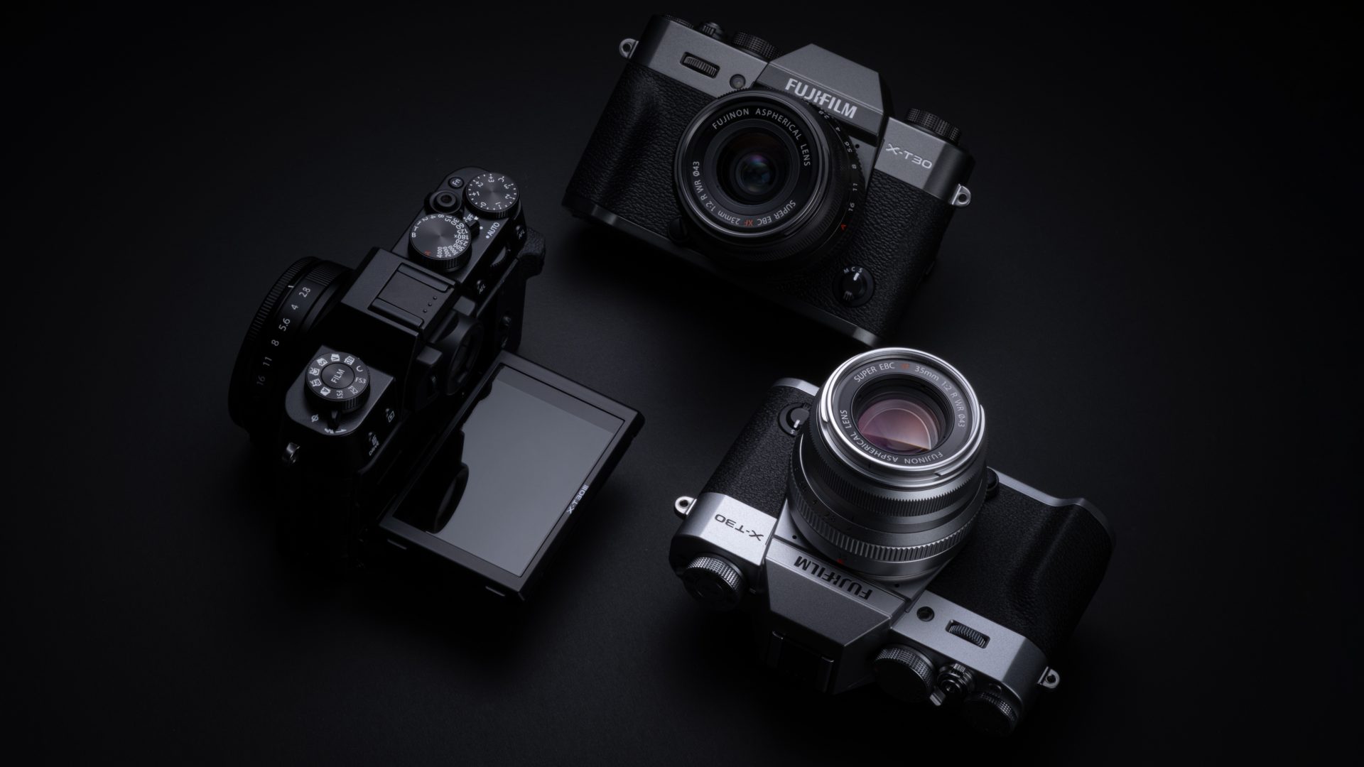 Fujifilm провернула трюк: в хитовую камеру X-T30 III поставили флагманский процессор, а цену не подняли