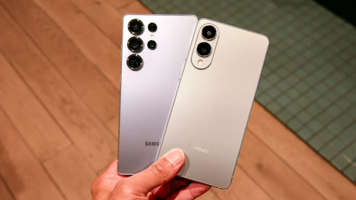 Samsung «засветился»: чехол для S26 Ultra демонстрирует шокирующий дизайн картинка Galaxy S26 Ultra