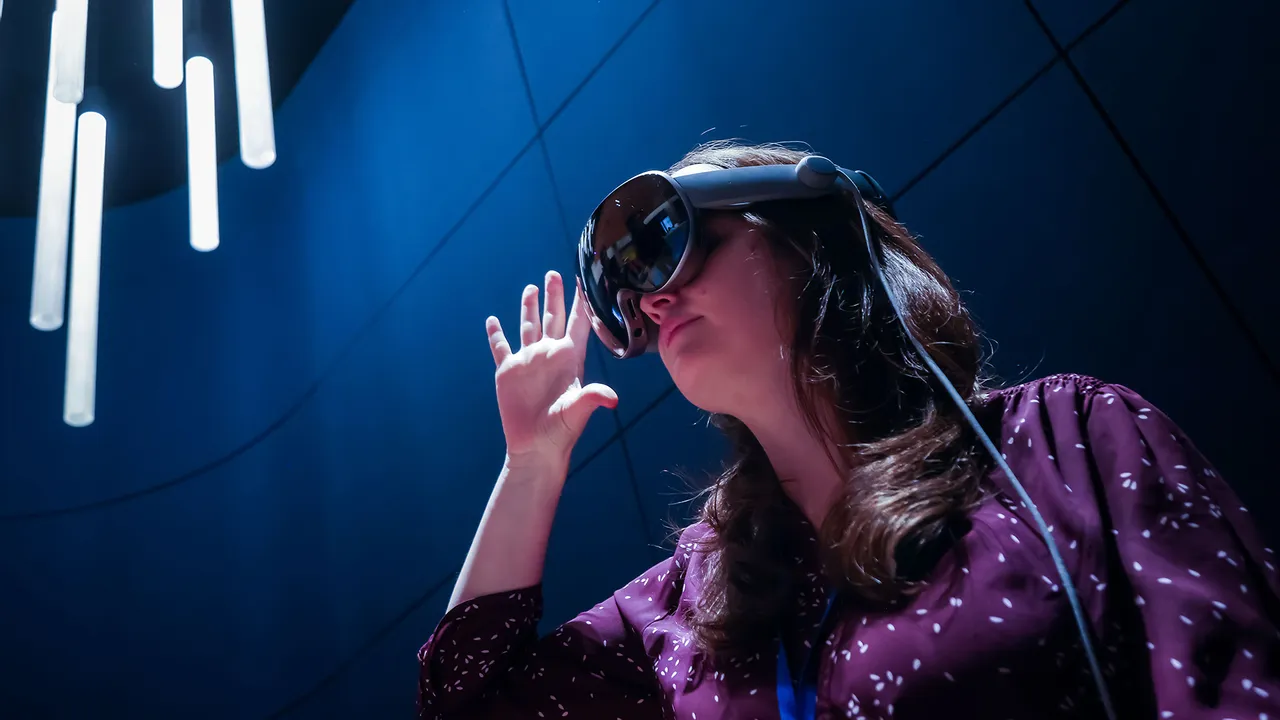 Samsung XR или Vision Pro? Неочевидный выбор умного покупателя