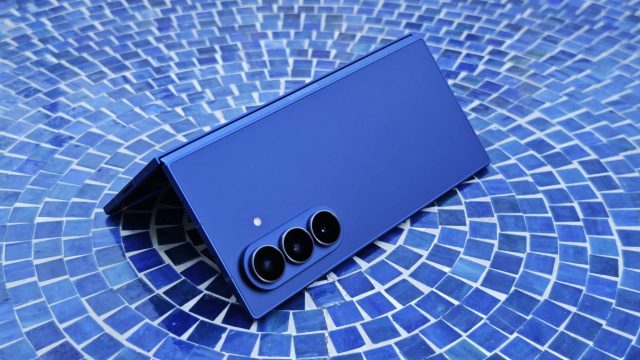 Galaxy Z Fold 7 и Z Flip 7 бьют рекорды продаж среди пользователей Ultra Galaxy Z Fold 7 и Z Flip 7 бьют рекорды продаж среди пользователей Ultra