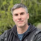 Джеймс Холланд