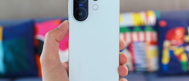 Vivo X300 FE Vivo X300 FE