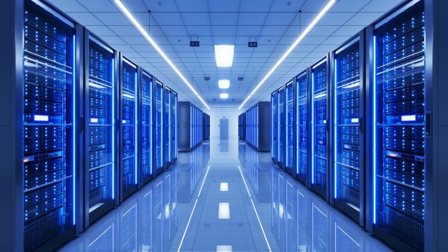 Гонка мощностей: зачем OpenAI и Samsung нужны плавучие дата-центры