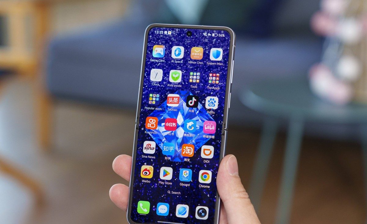 Honor Magic V Flip 2