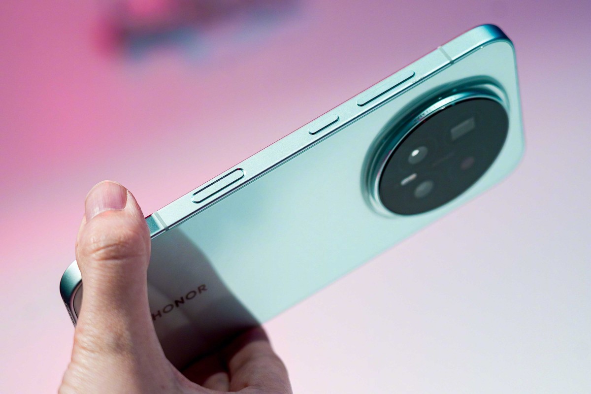 491091Honor Magic8 выходит на мировую арену: глобальная версия замечена в Geekbench, но вызывает вопросы