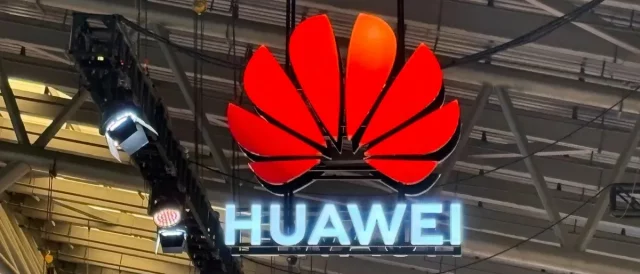 Huawei 5G-Advanced- 50 сетей и новая эра мобильного ИИ Huawei 5G-Advanced: 50 сетей и новая эра мобильного ИИ