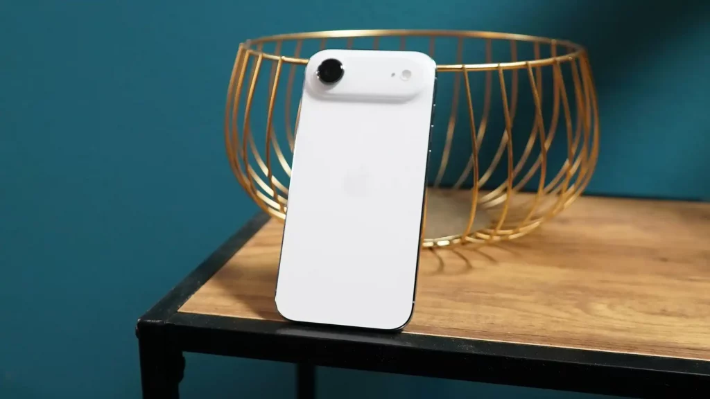 Таблица сравнения iPhone картинка iPhone