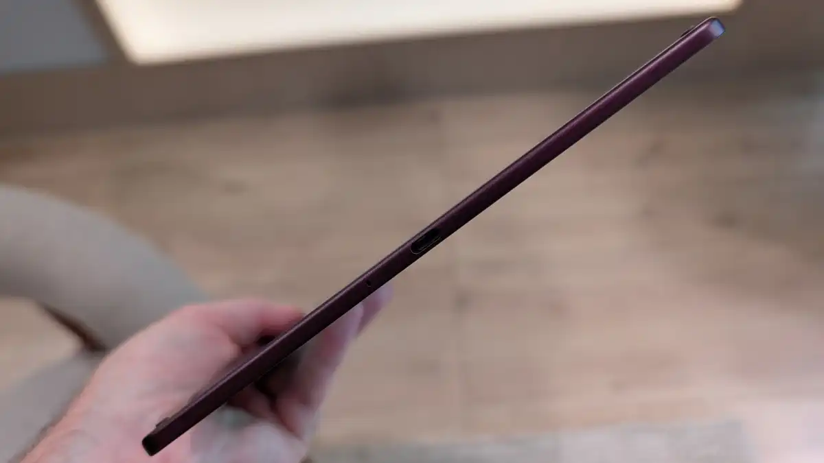 Amazon добавила цвета в Scribe, но забыла про главное. Читатели в ярости картинка Kindle Scribe