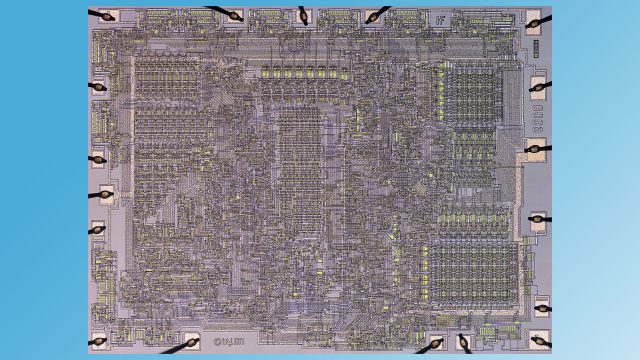 Легендарный процессор Intel i8008 показали как никогда раньше 216 фото под микроскопом (1) Легендарный процессор Intel i8008 показали как никогда раньше 216 фото под микроскопом