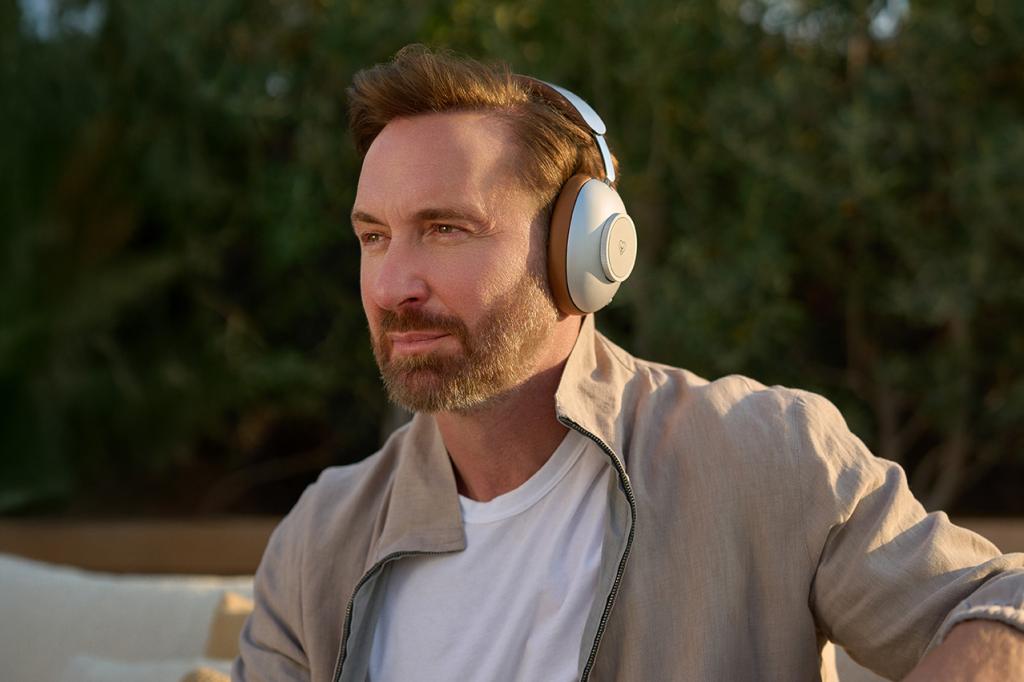 Звуковая революция от Loewe: первые беспроводные наушники представлены картинка Звуковая революция от Loewe: первые беспроводные наушники представлены