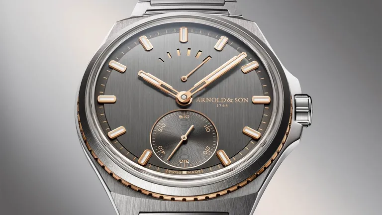 Longitude Titanium 5°W