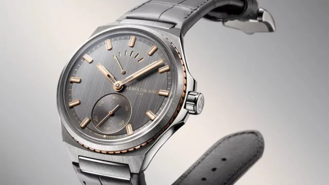 Longitude Titanium 5°W