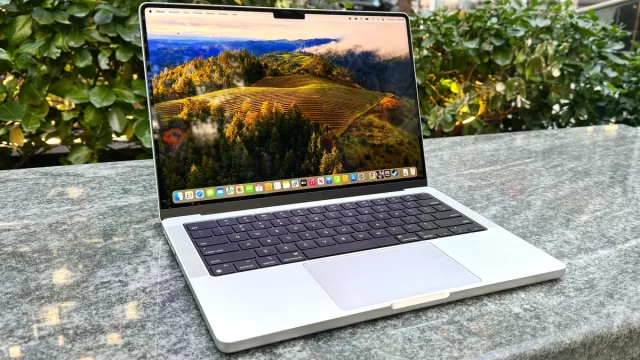 MacBook Pro M5 — первые детали и сроки выхода ноутбука