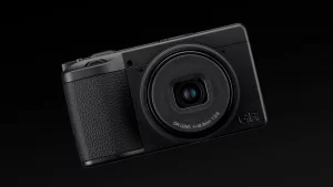 Мечтать не вредно? Ricoh доказывает обратное, представляя GR IV в монохроме