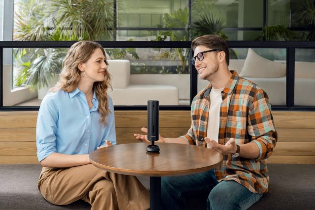 Парящая революция: Insta360 представляет левитирующую веб-камеру