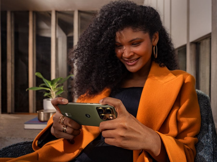 Не дождались анонса: все характеристики и фото Motorola Edge 70 слили в сеть