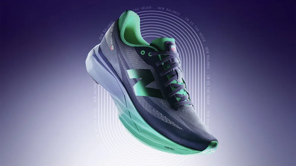 TAG Heuer + New Balance: Зачем часовому бренду кроссовки? картинка TAG Heuer