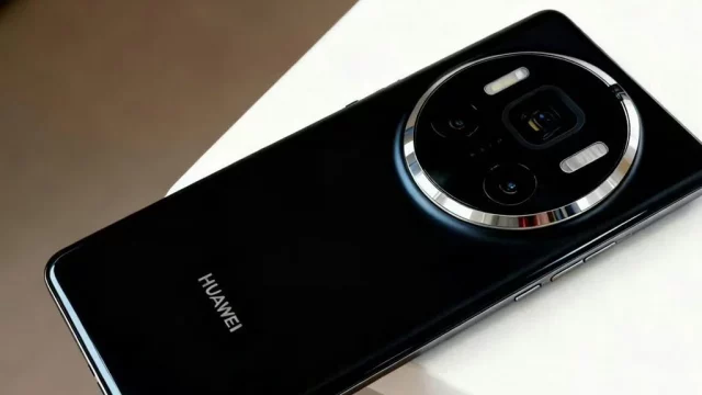 Никаких рендеров вот как на самом деле выглядит Huawei Mate 80 на первых живых фото