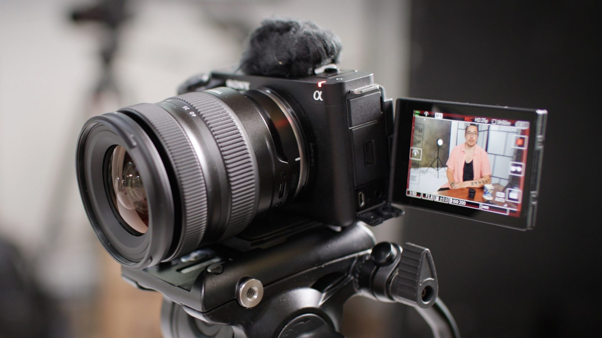 Разные пути к совершенству: загадка компактных камер от брендов